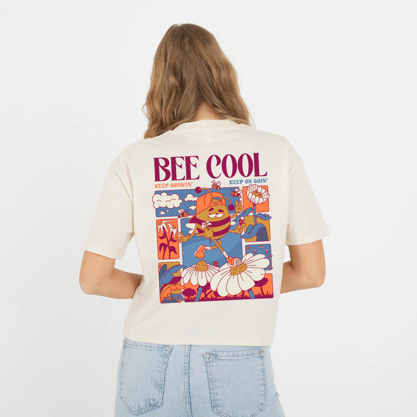 Bee Cool Cropped Tee - Image 4
