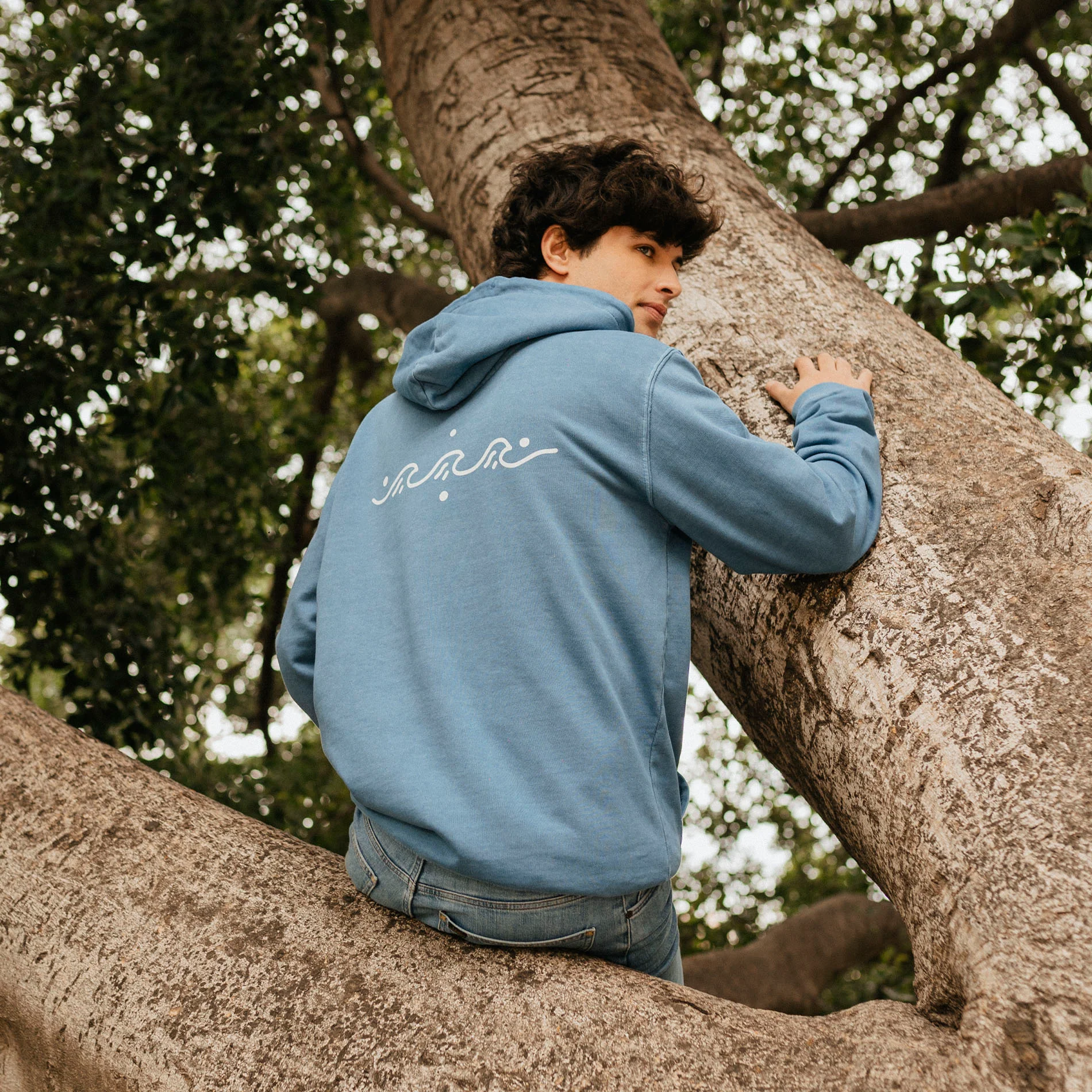 Minimal Wave Hoodie - Image 5