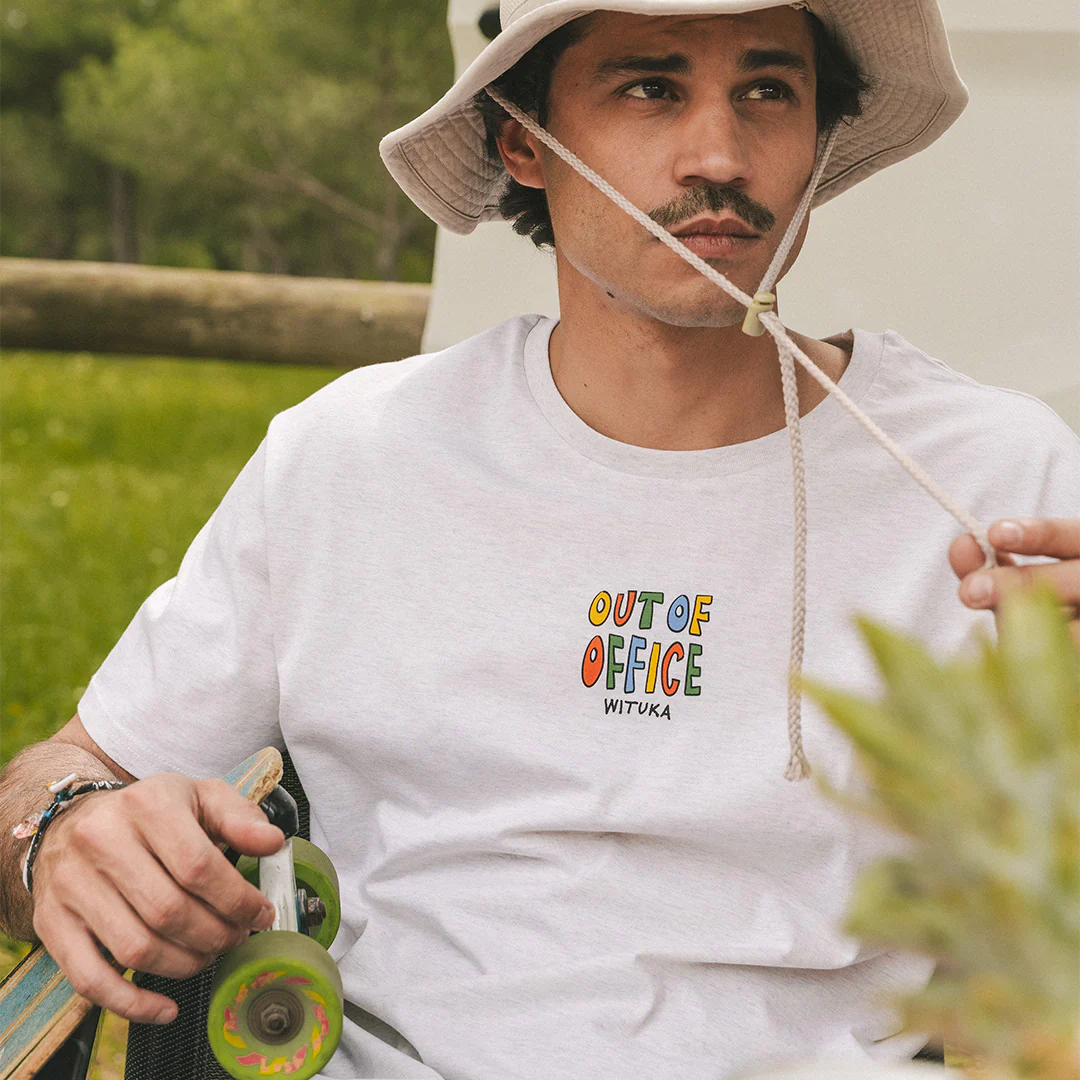Out of office - Image 3