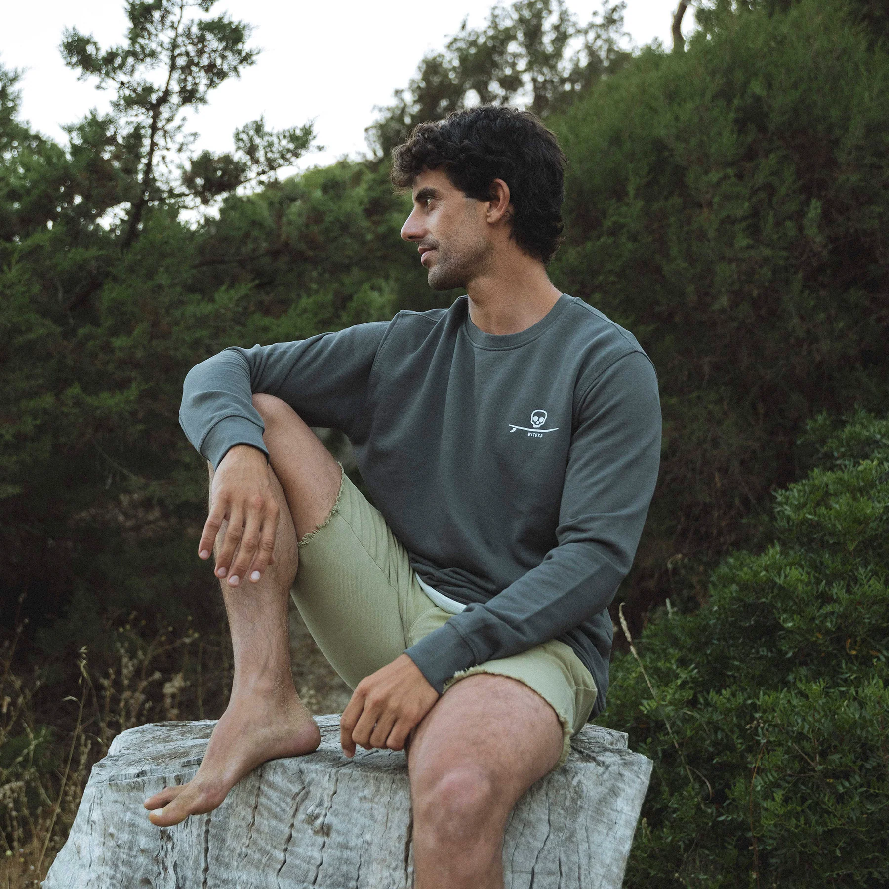 Skull & Surfboard Sweatshirt Lite - Image 4