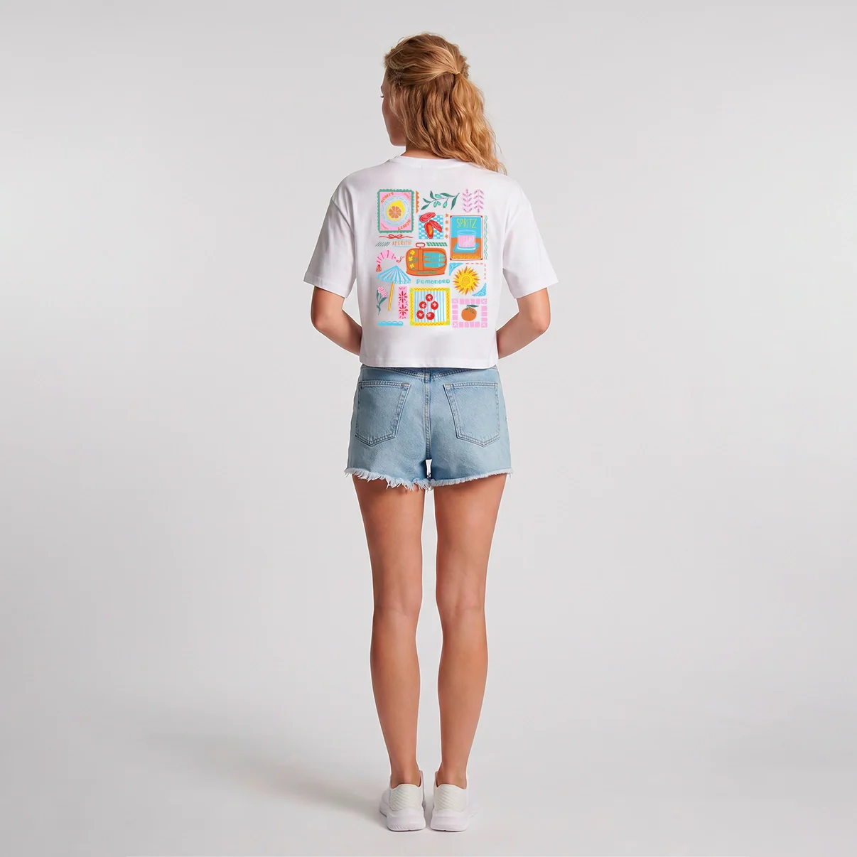Summer Vibes Cropped Tee - Image 3