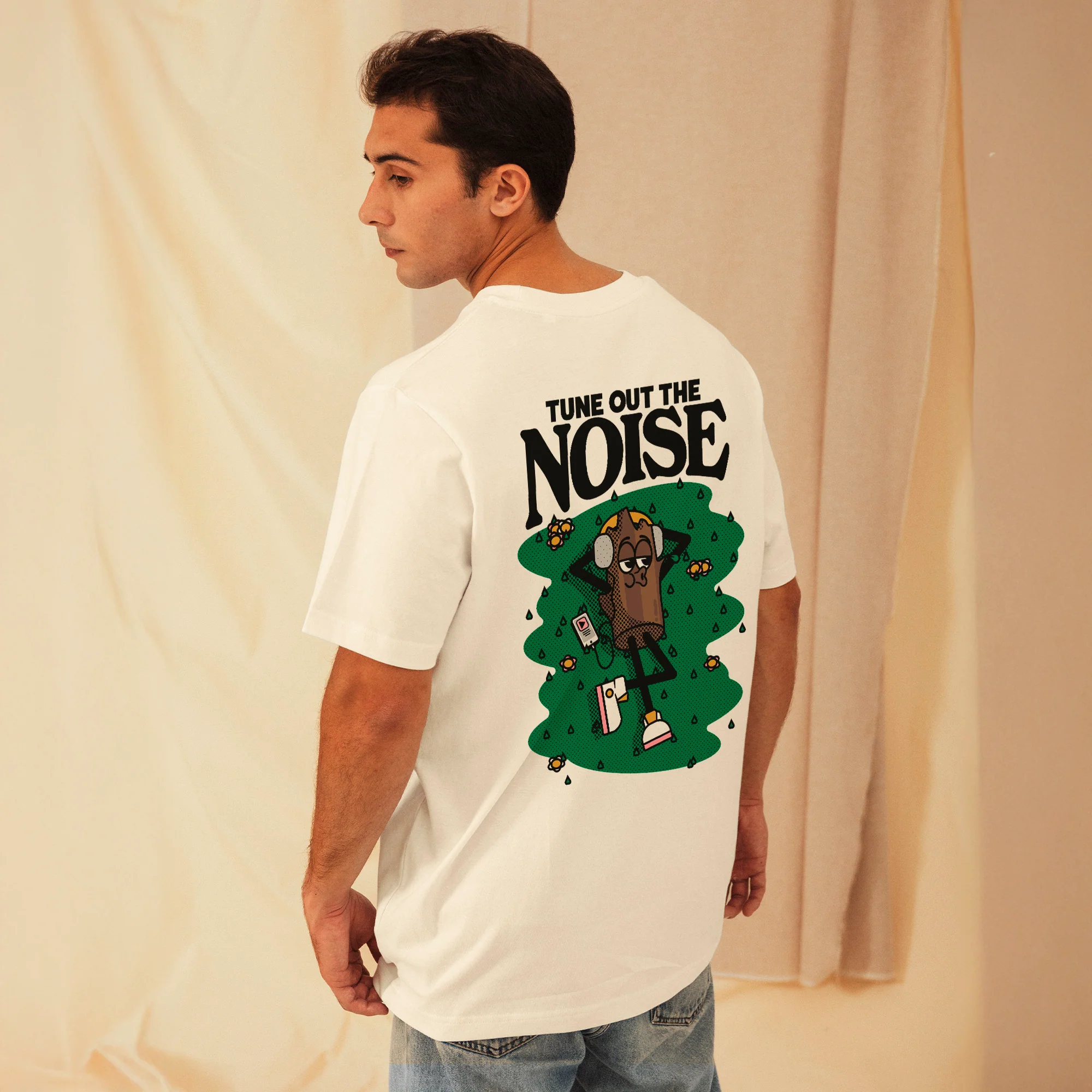 Tune Out The Noise Relaxed Fit - Image 3
